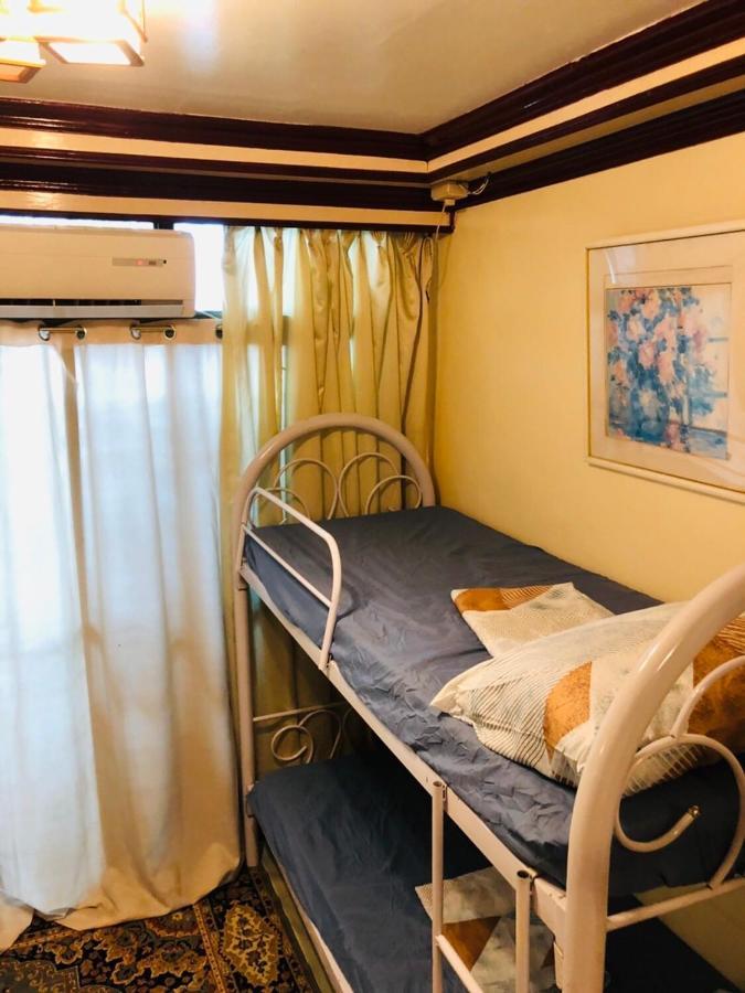 The Mansion - Backpackers Near Airport Apartment Manila Exterior foto