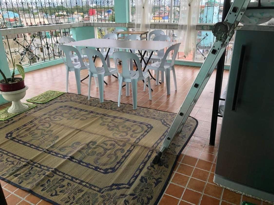 The Mansion - Backpackers Near Airport Apartment Manila Exterior foto