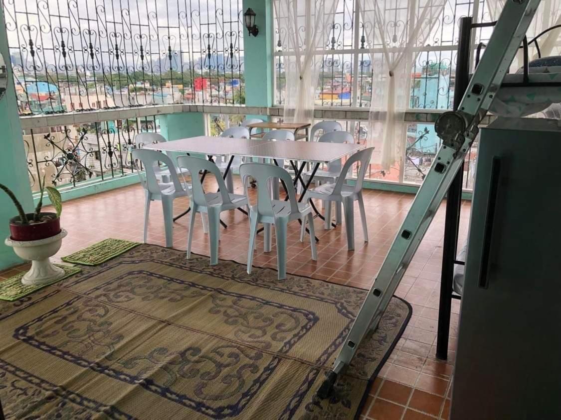 The Mansion - Backpackers Near Airport Apartment Manila Exterior foto